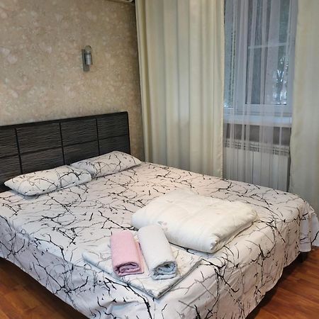Apartments Ahmetova 6 32 Almaty Esterno foto